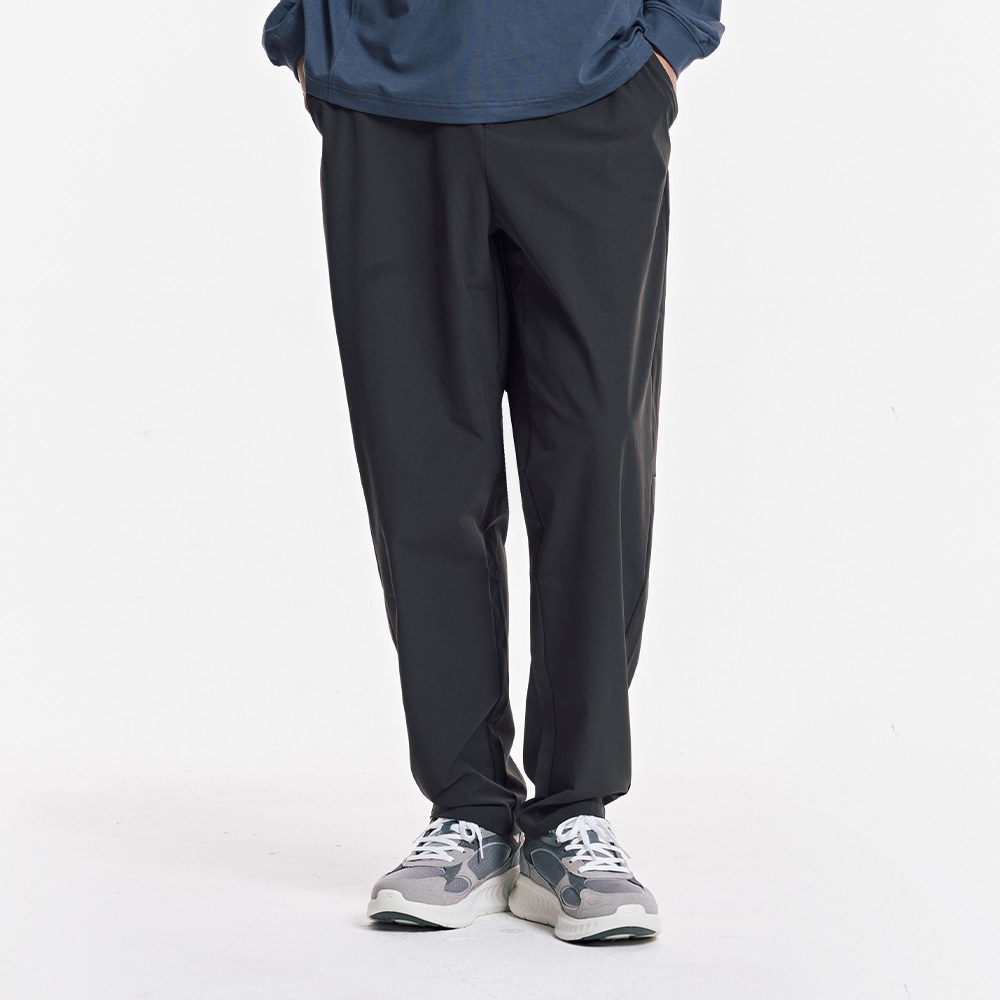 [유지태 착용/스케쳐스 어패럴] 남성 테이퍼드핏 팬츠