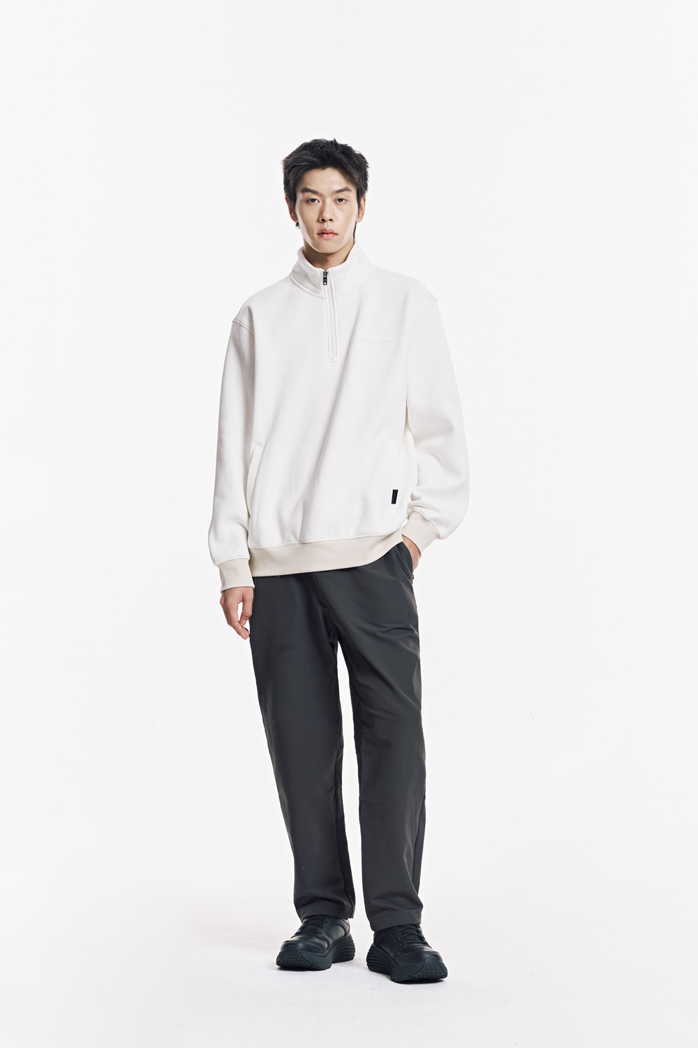 [스케쳐스 어패럴] 남성 우븐 스트레이트핏 팬츠