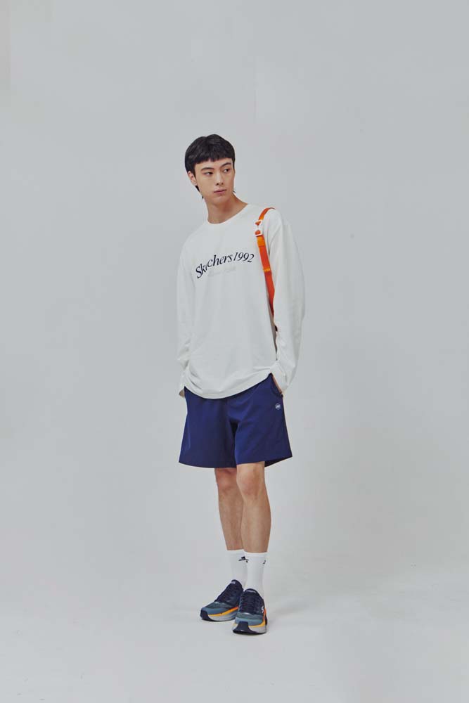 공용 레터링 긴팔 티셔츠