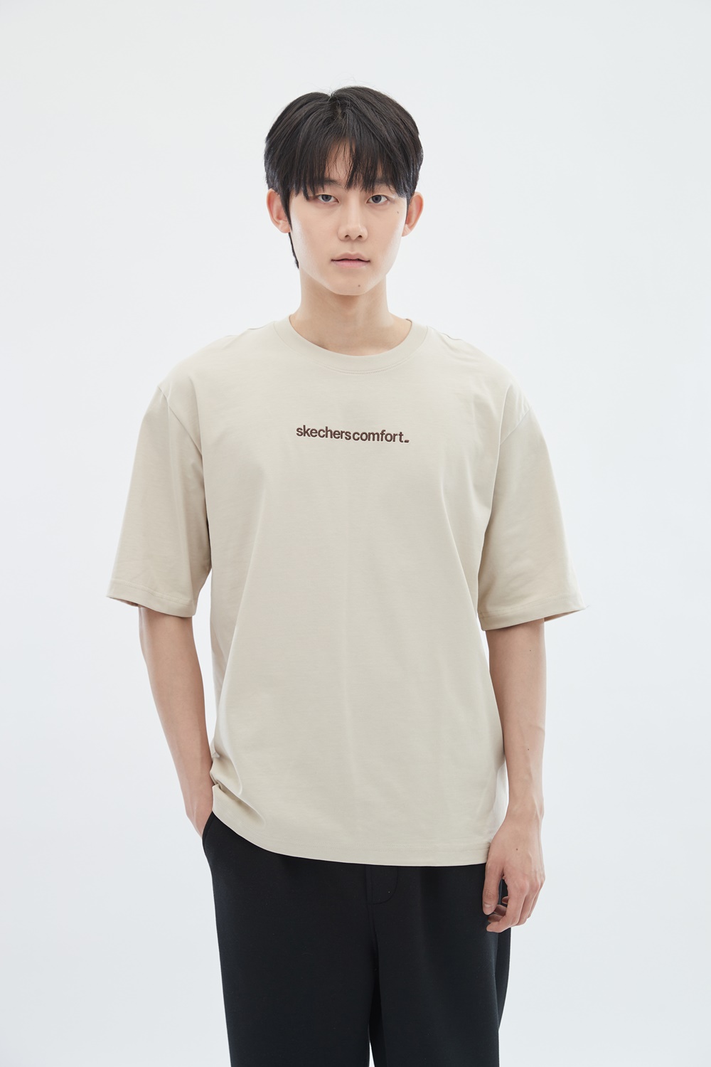 [스케쳐스 어패럴] 유니 컴포트 로고 코튼 니트 티셔츠