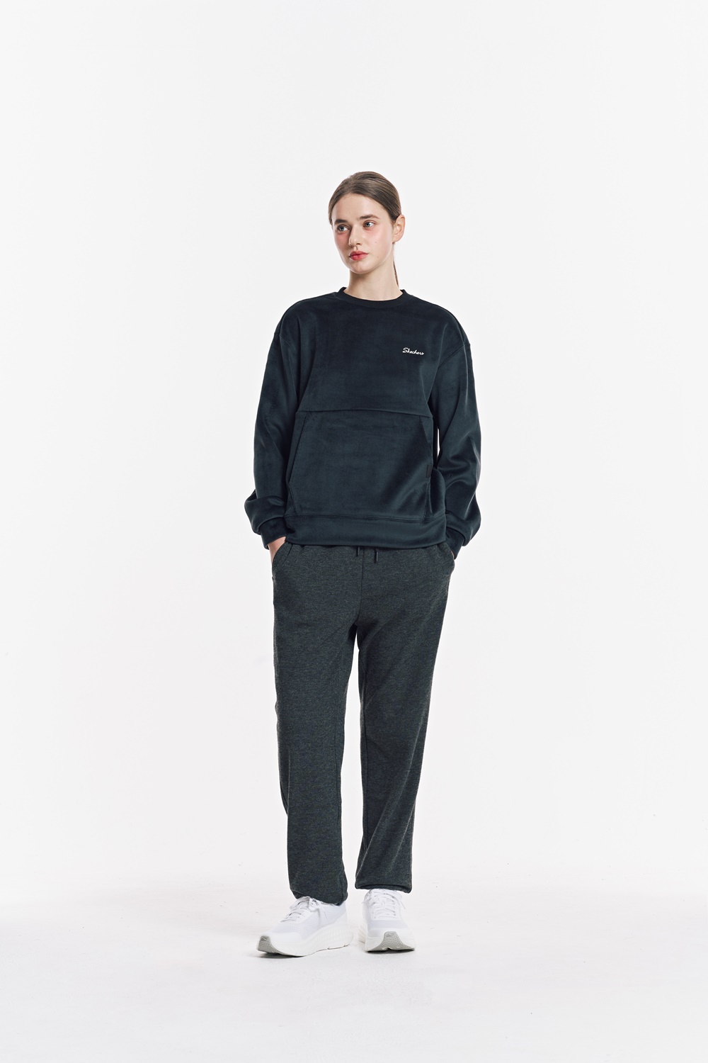 [스케쳐스 어패럴] 여성 기모 코듀로이 포켓 맨투맨