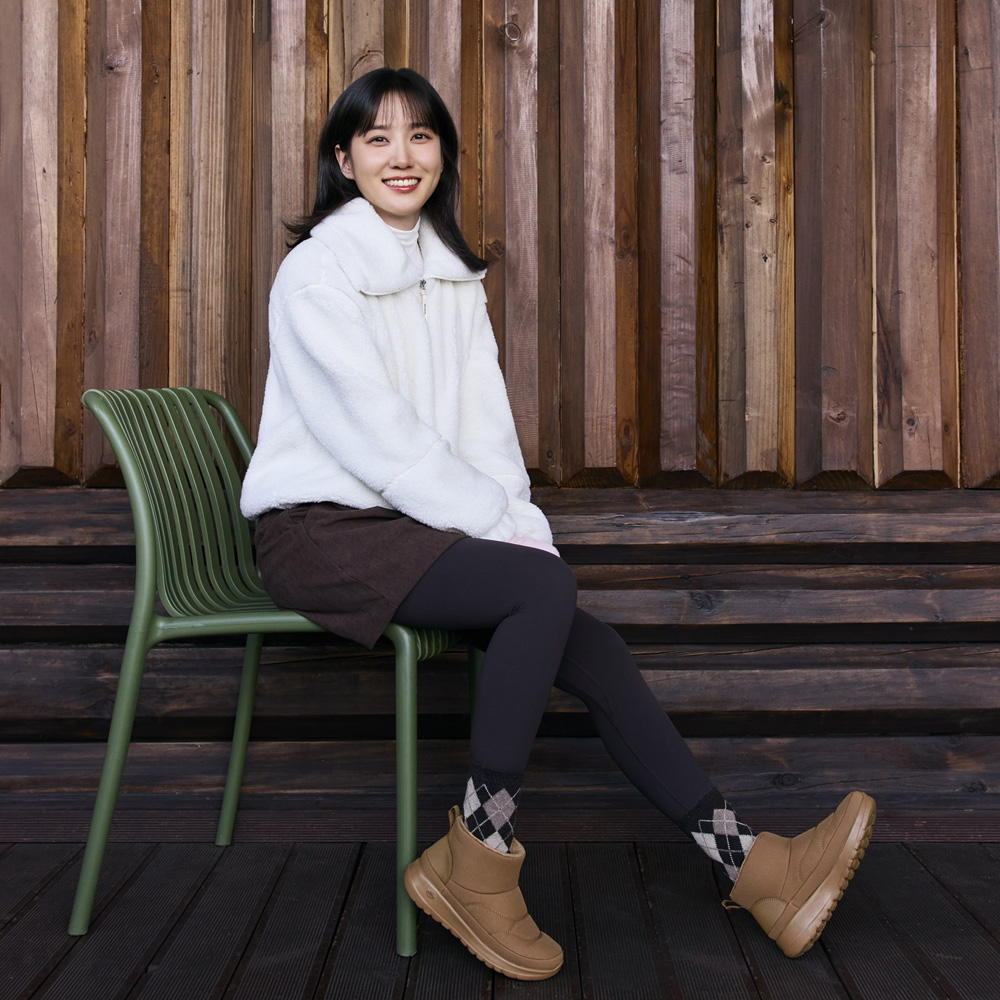 온 더 고 조이 패딩부츠