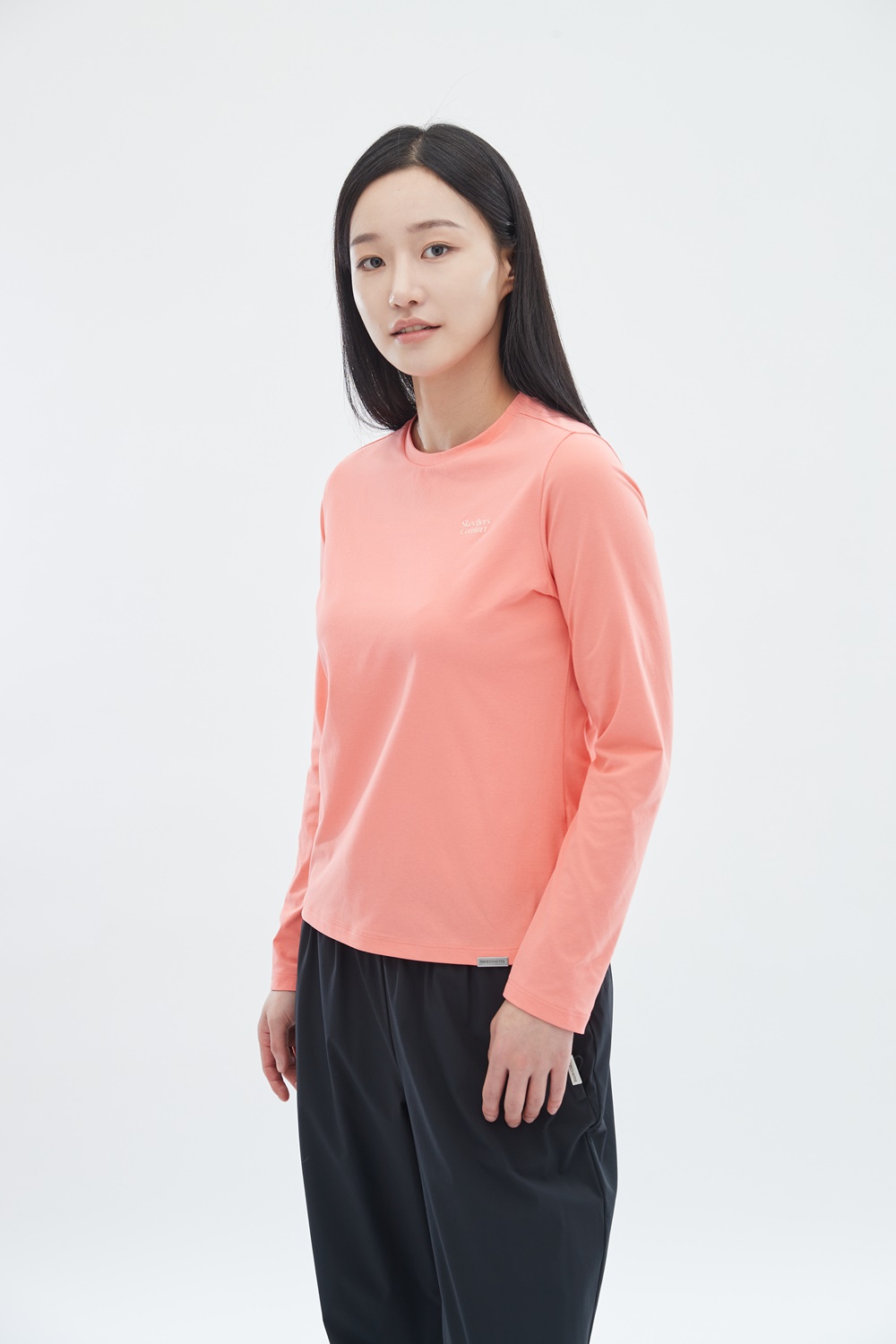 [스케쳐스 어패럴] 여성 소로나 긴팔 라운드 티셔츠