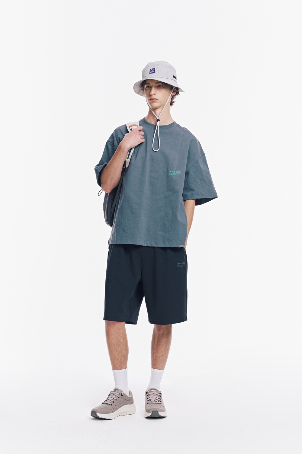 유니 고트레일 스트링 버킷햇